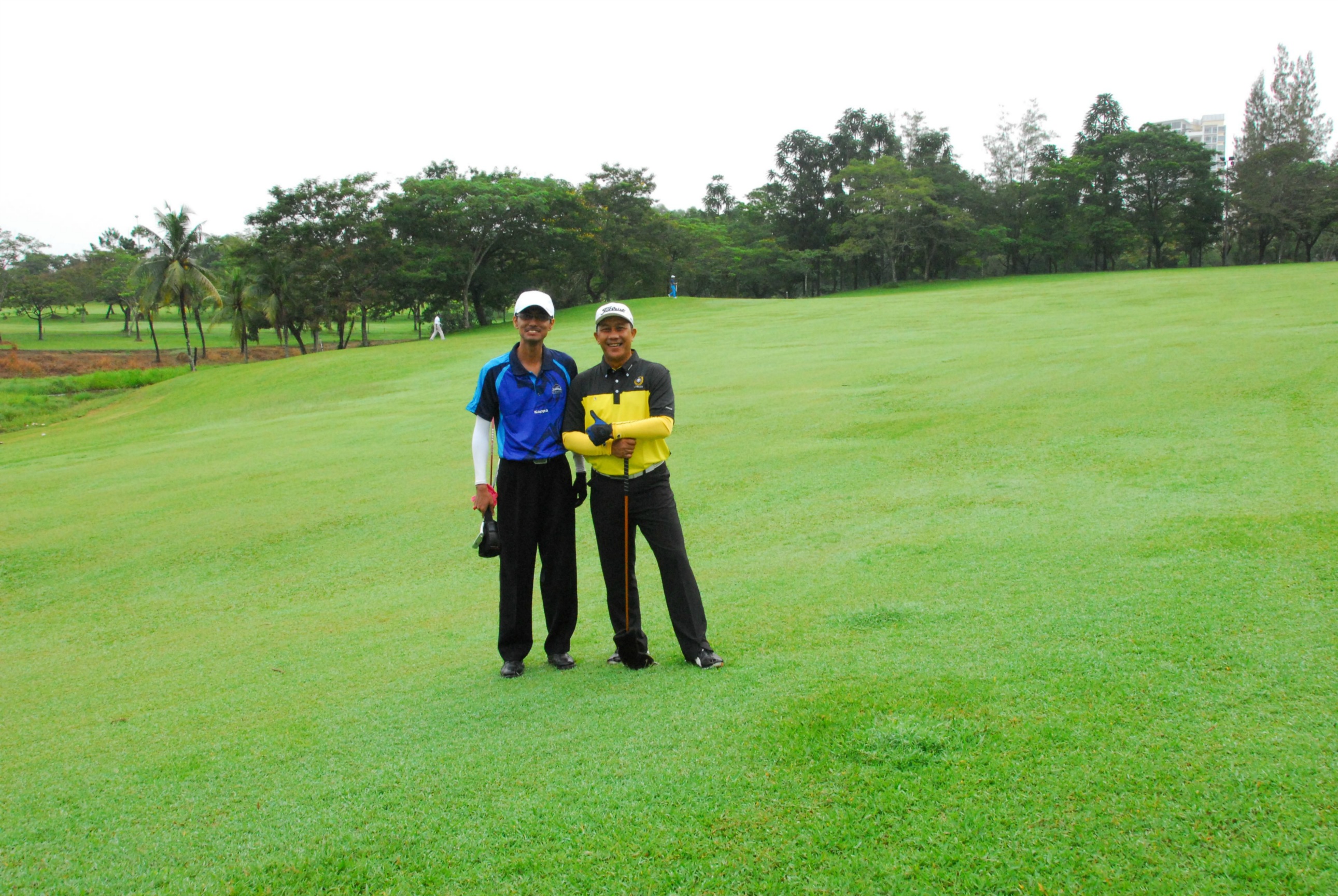 PRO15 157 GOLF DSC 0125.JPG